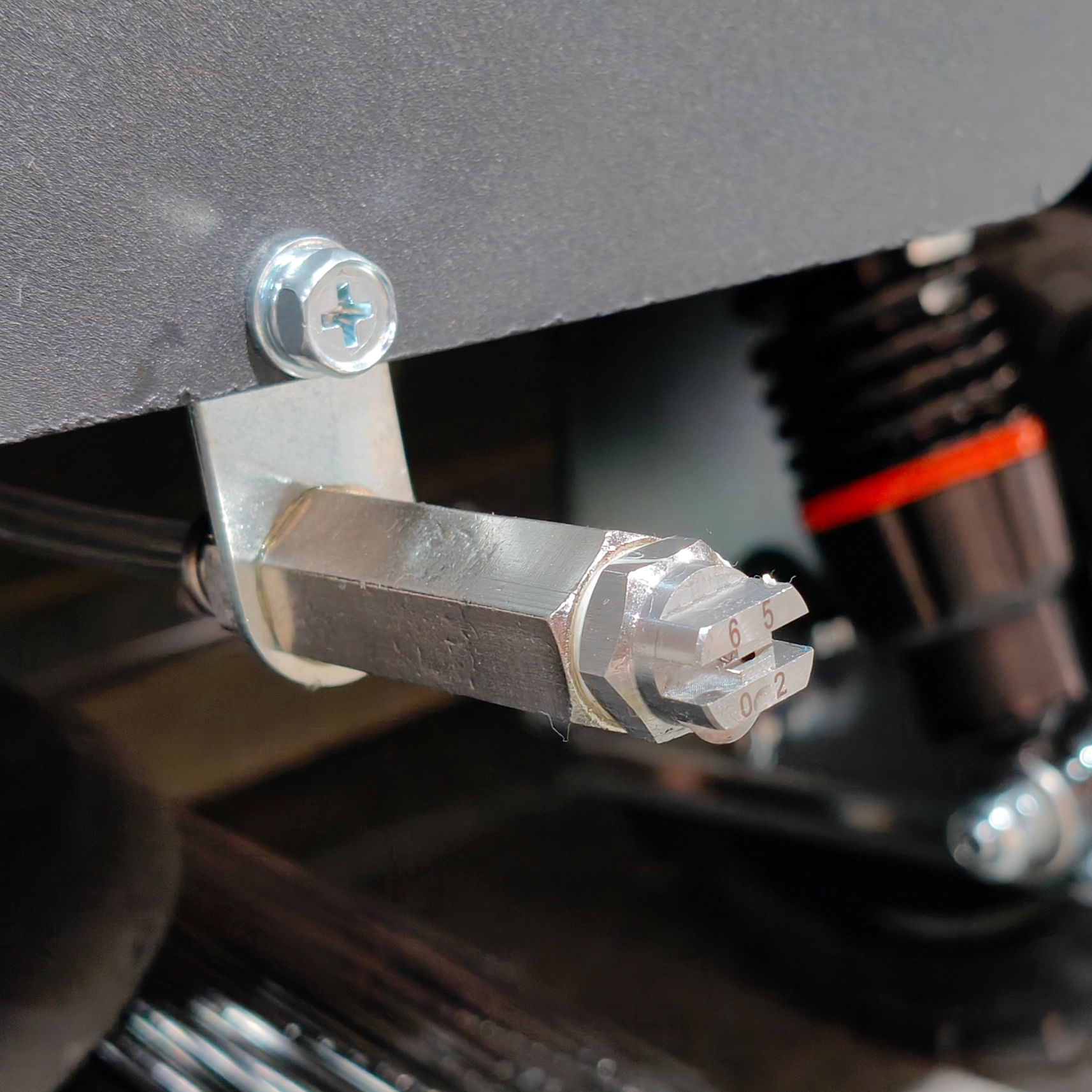 Troubleshooting And Solutions for Commercial Floor Scrubbers Not Discharging Water