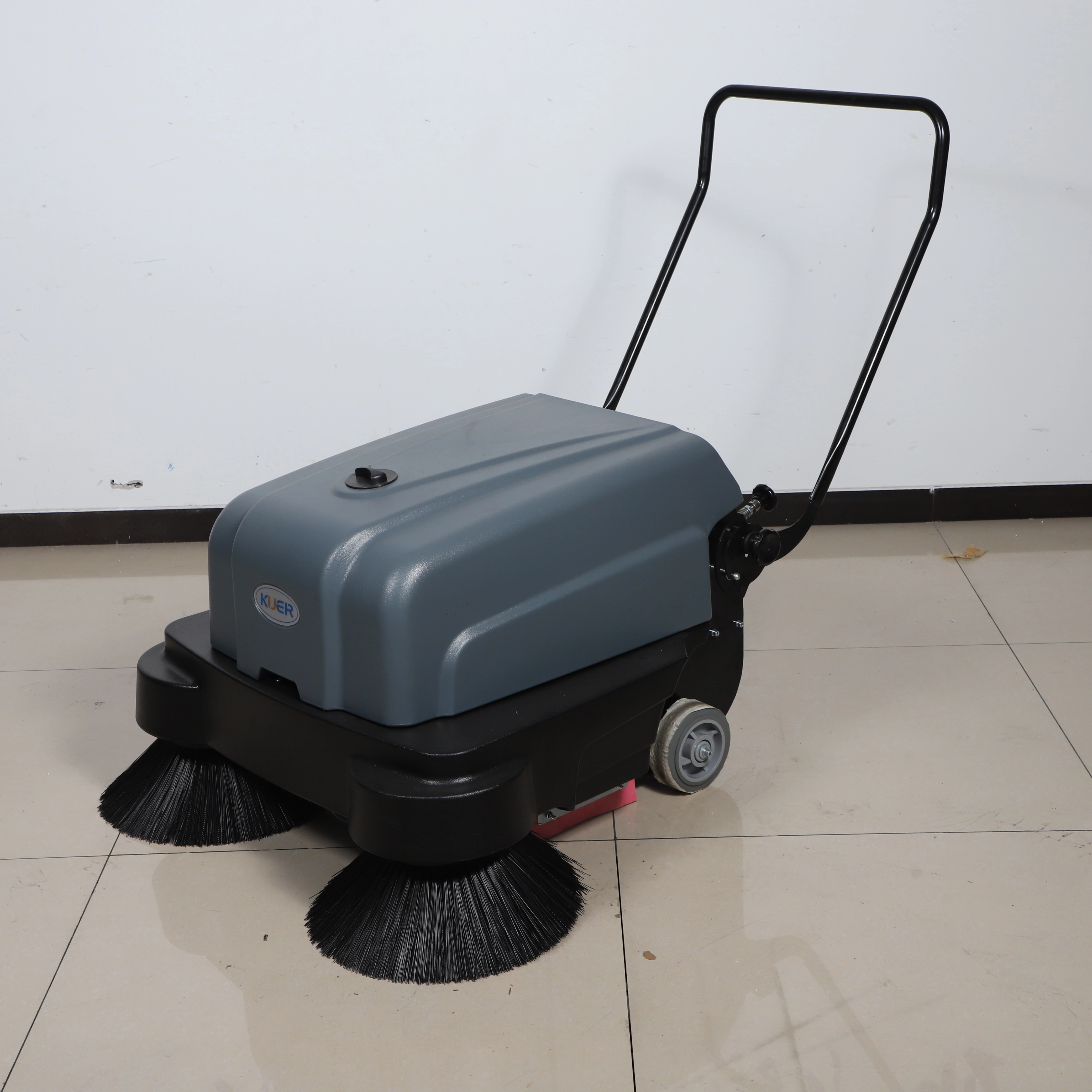 Which Brand of Industrial Floor Sweeper Is Best?